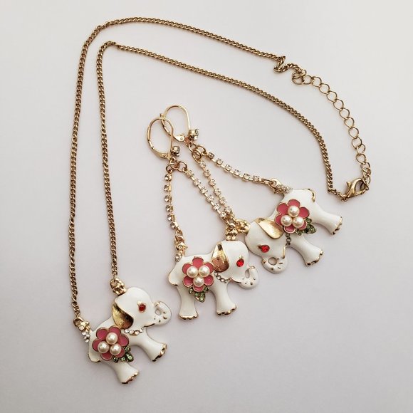 Jewelry Necklace and Earing Set. NWOT. - Picture 2 of 5